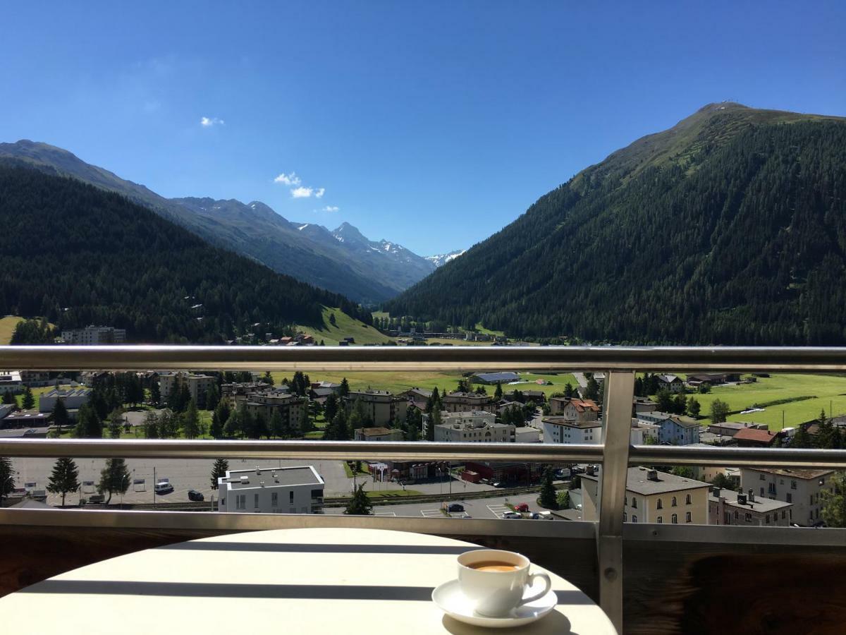 Spectacular View & Central Location In Davos Bagian luar foto